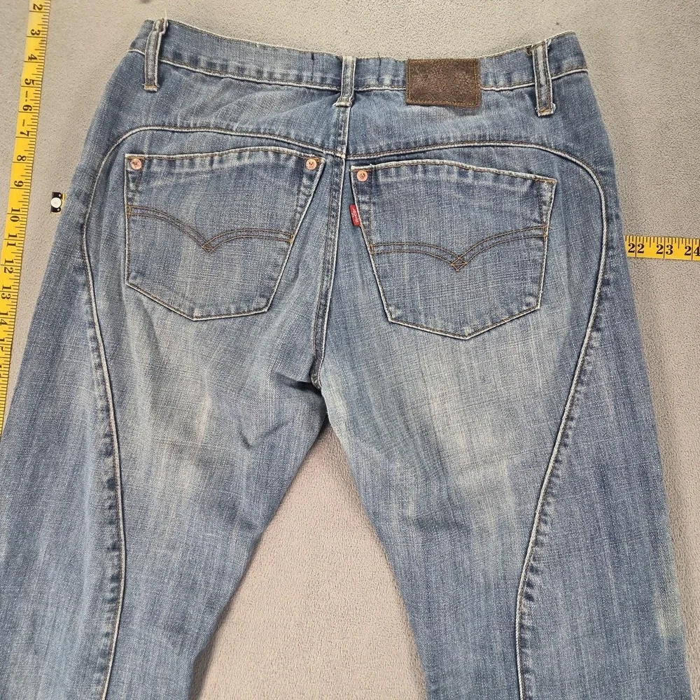 Levis Mens Jeans Blue Light Wash Regular Straight Fits 30x31‎